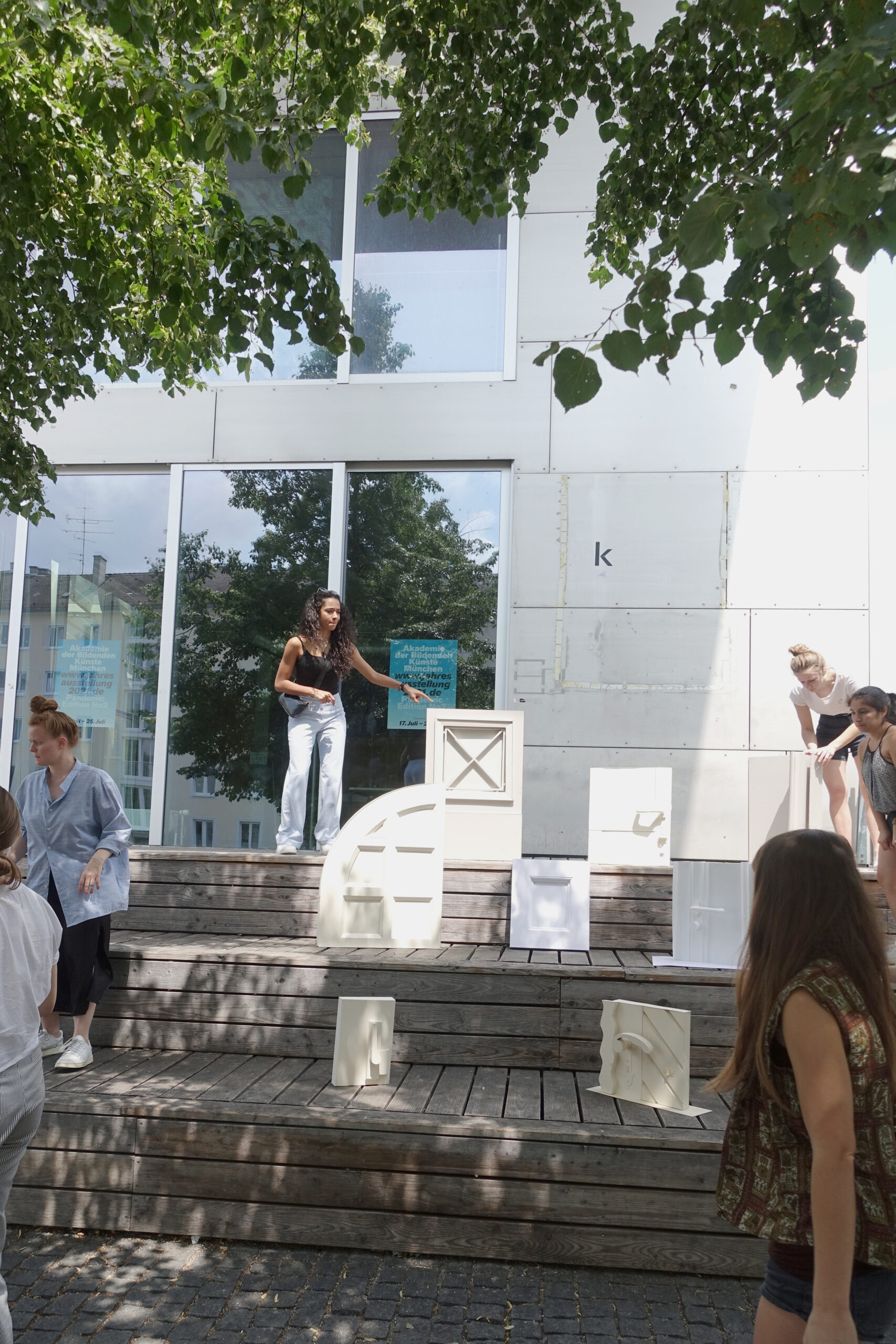 modelle innenarchitektur kunstakademie münchen öffentlicher raum außenraum